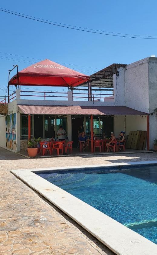 Pelican Inn At Las Dunas Chelem Luaran gambar