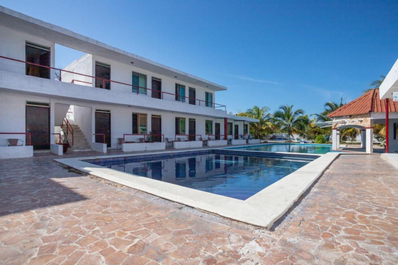 Pelican Inn At Las Dunas Chelem Luaran gambar