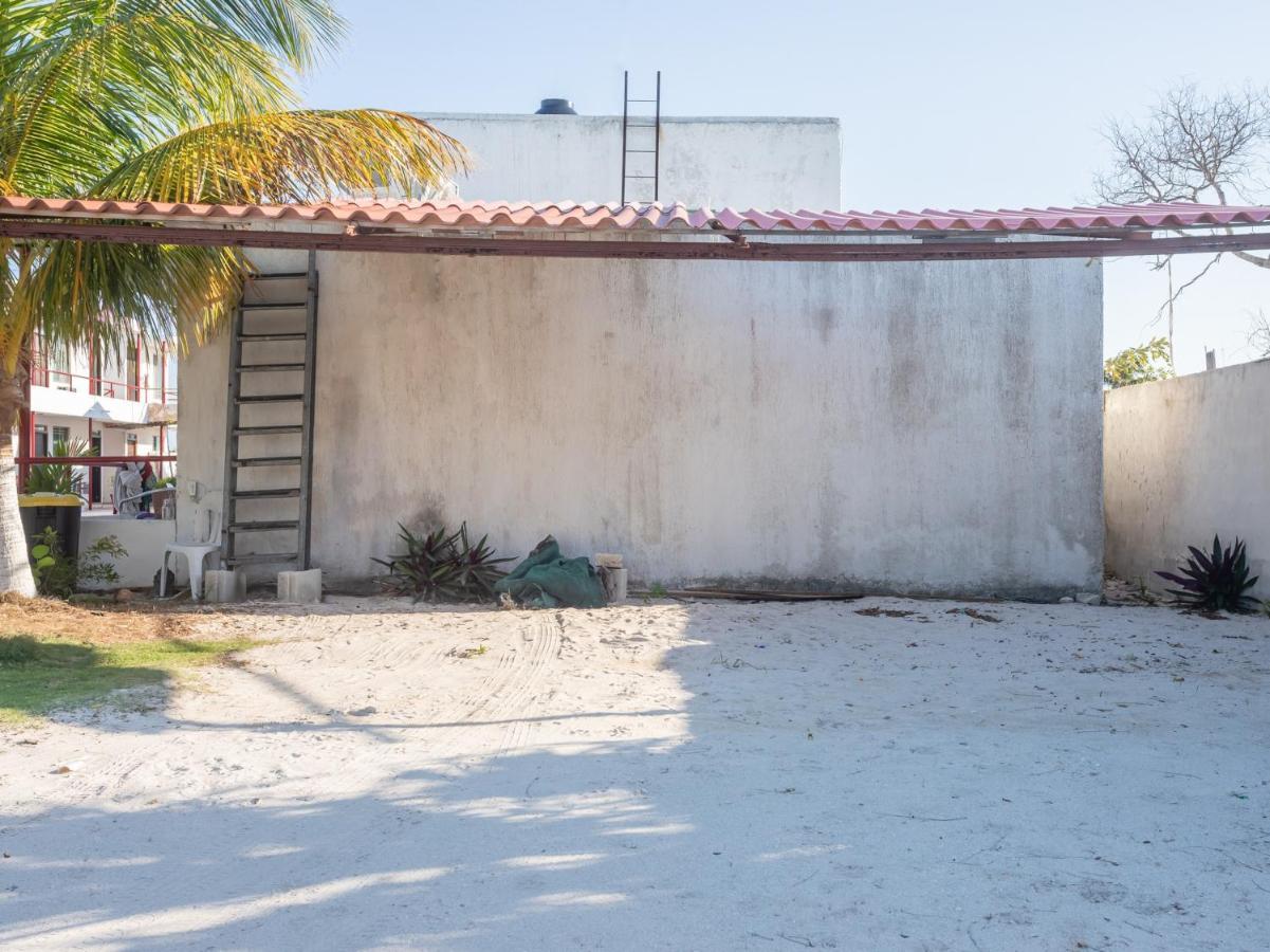 Pelican Inn At Las Dunas Chelem Luaran gambar